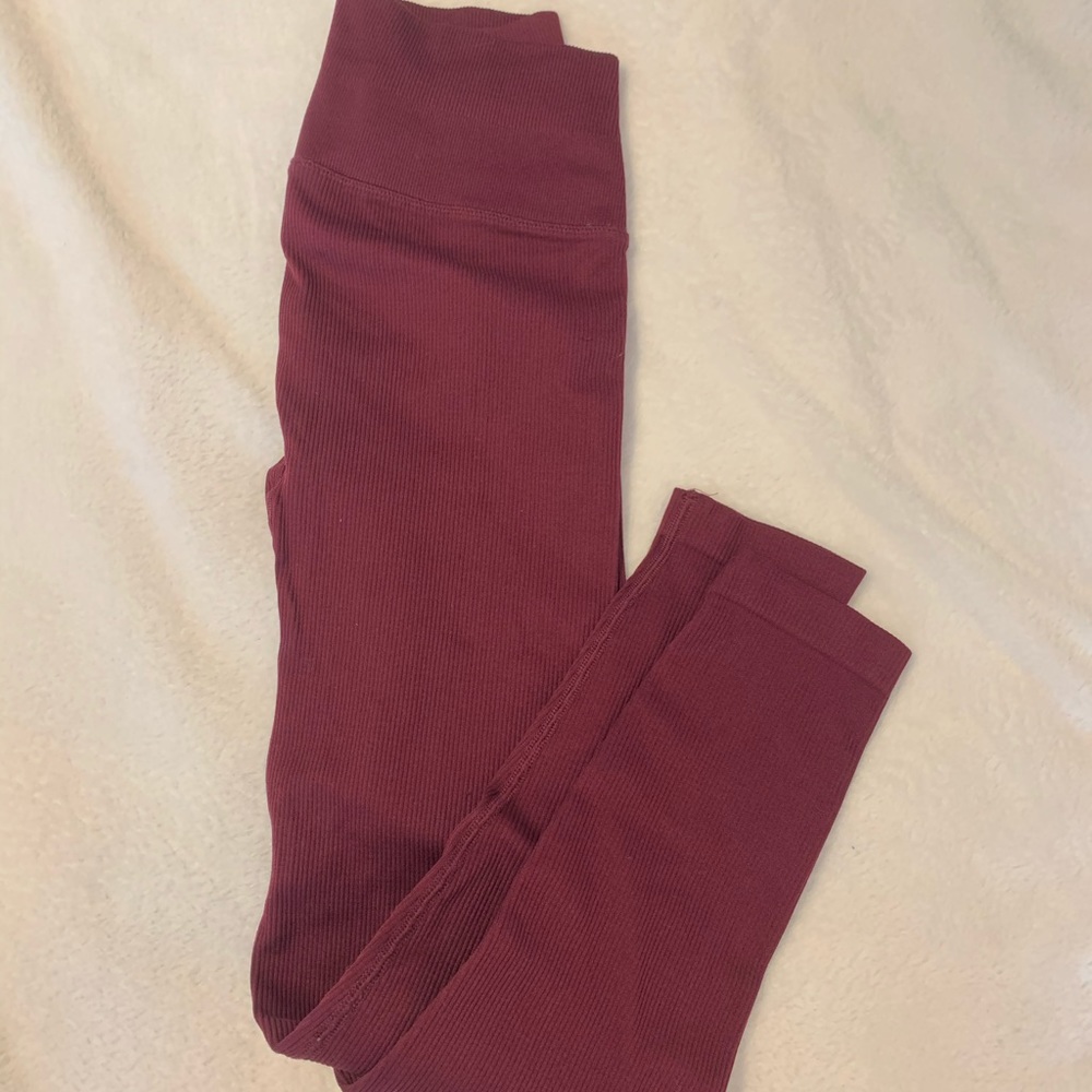 Victoria’s Secret leggings